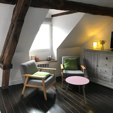 Le Design A L'adresse Honfleur